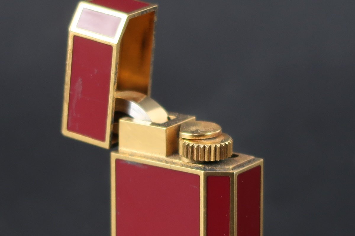 【美品】Cartier カルティエ 五角形 高級ガスライター 喫煙具 ブランド小物 着火確認済み【PW3】_画像4