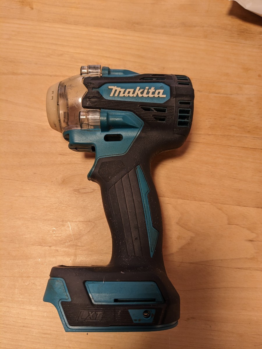 マキタ makita 18V インパクトドライバー　TW300DZ 中古ハウジングのみ　外装　カバー　マキタブルー_画像1