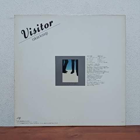 LP/ 来生たかお「VISITOR」付属品無し / セカンドラブ　シルエット・ロマンス　スローモーション　マイ・ラグジュアリー・ナイト_画像2