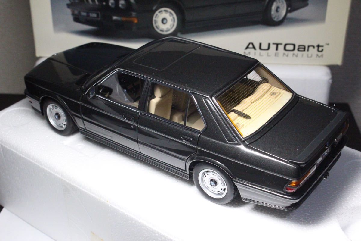 1/18 AUTOart BMW M535i 1985 Black 75162 オートアート 5シリーズ ブラック Aa_画像5