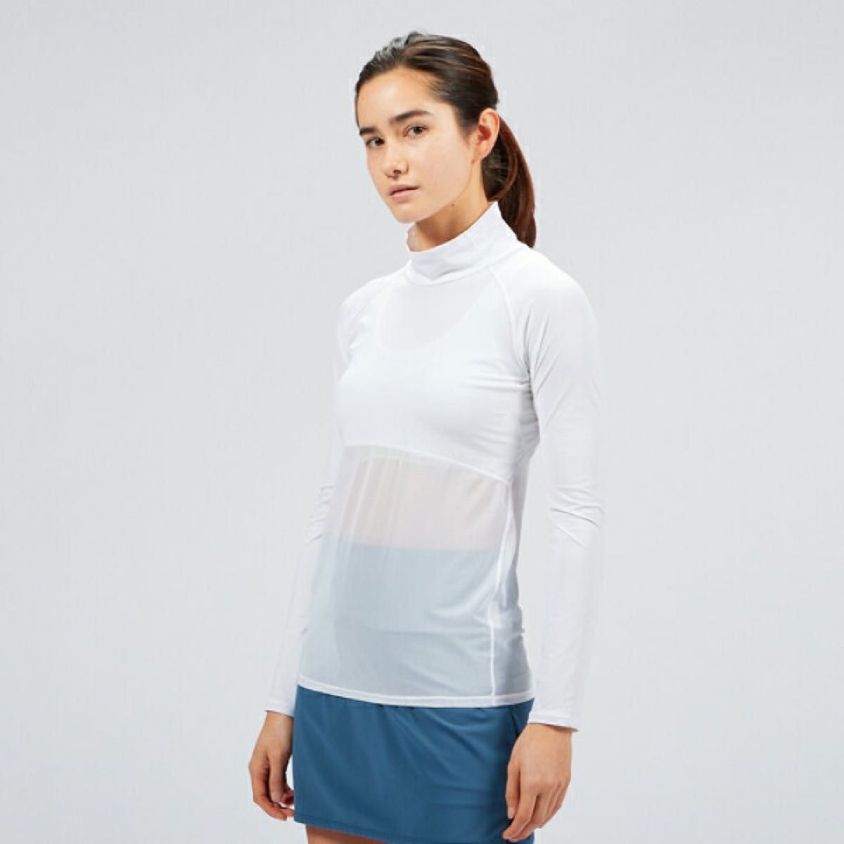 美品 ellesse エレッセ レディース Mサイズ スノーウェア ボードウェア 美品 ellesse エレッセ インナーレディース Mサイズ ホワイト