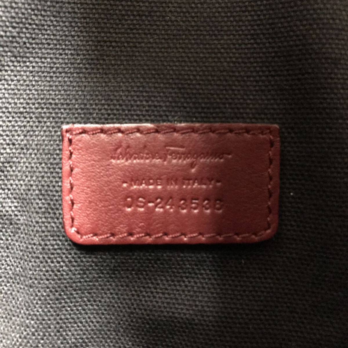 1円【極美品/付属品】フェラガモ Salvatore Ferragamo ボストンバッグ ショルダー 2way メンズ ビジネス 大容量 旅行 レザー 本革 ボルドー_画像9