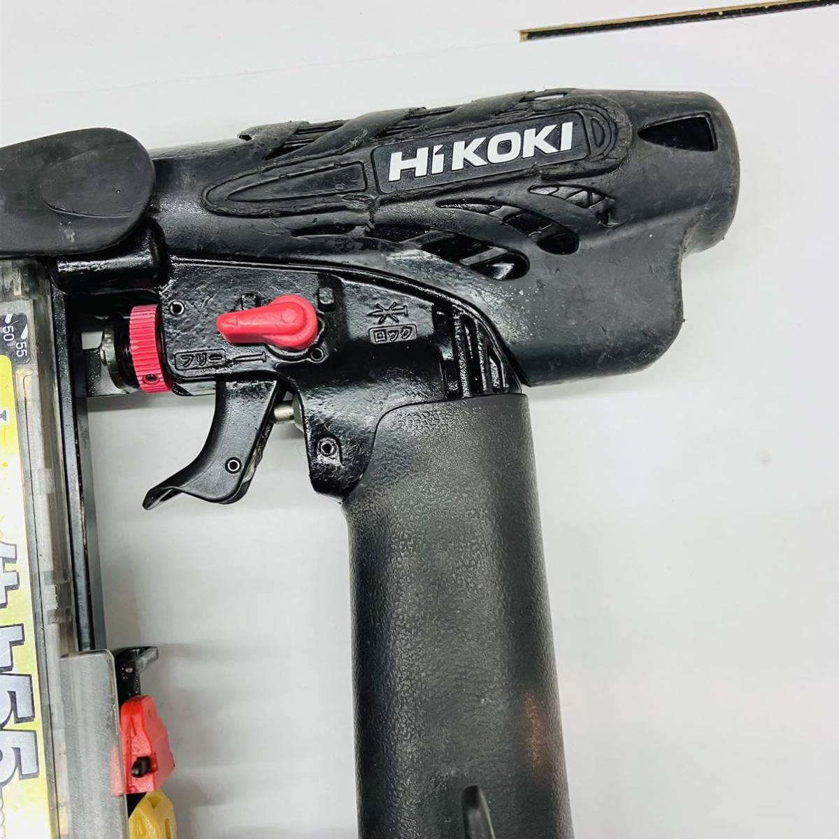 動作良好 日立工機 HIKOKI 高圧 55mm フィニッシュネイラ 仕上げ 動作良好 日立工機 HIKOKI 高圧 55mm フィニッシュネイラ 仕上げ