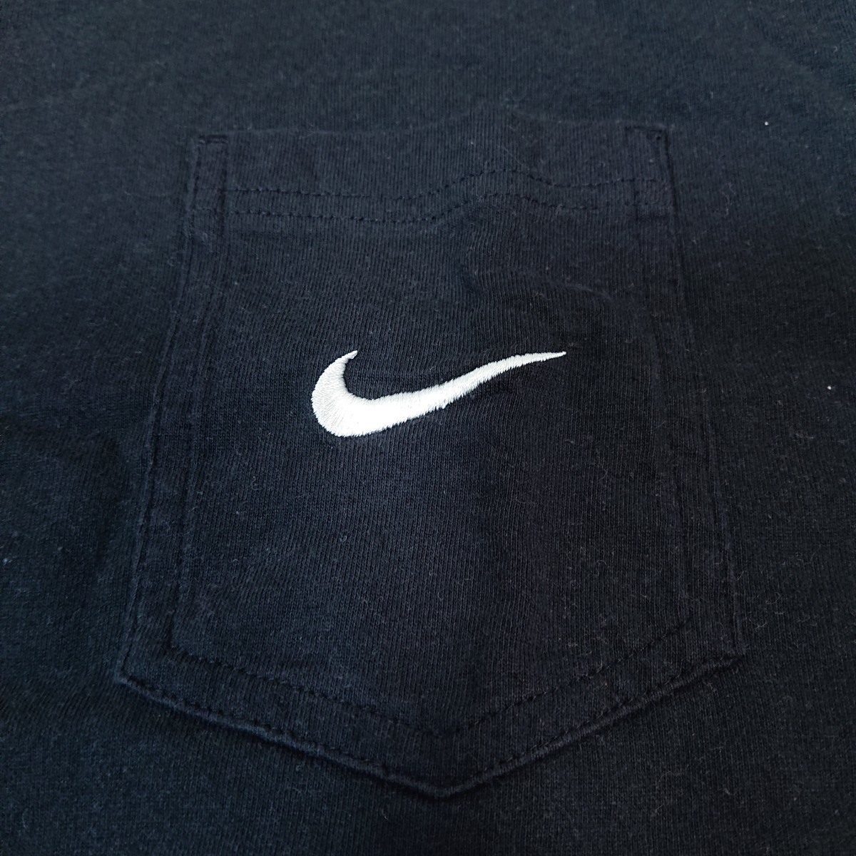 【90s】Vintage NIKE ヴィンテージ ナイキ 銀タグ スウッシュ刺繍 ポケット Tシャツ Mサイズ 実寸L相当 ブラック swoosh pocket t-shirt_画像5