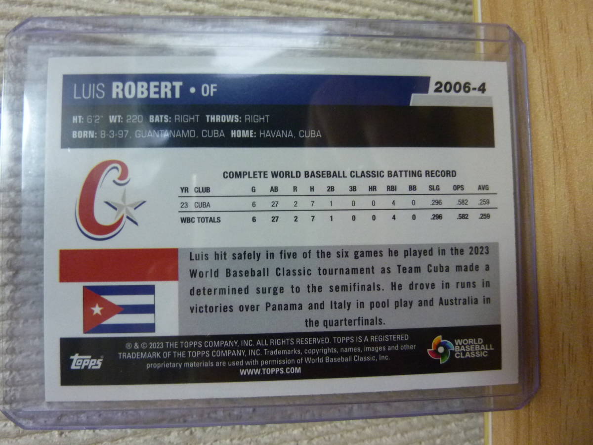 2023 TOPPS WORLD BASEBALL CLASSIC [LUIS ROBERT] 2006 TOPPS Black Defractor Card 07/10 (ブラックパラレルカード) CUBA WBCの画像4