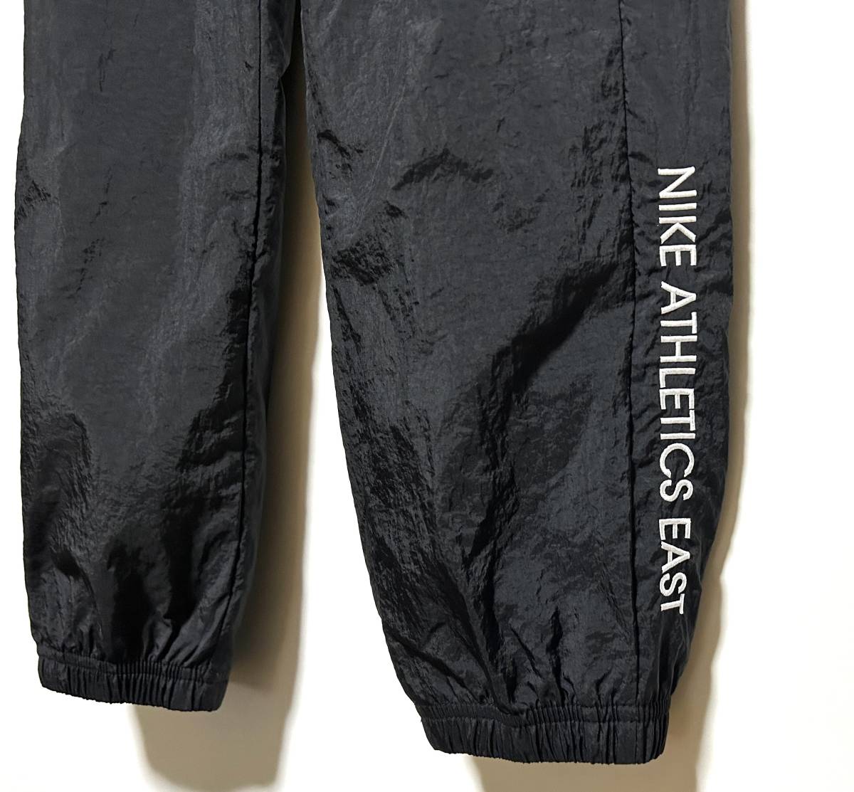 【美品】NIKE NSW CF CB I2SP Woven Pants（XL）黒 ナイキ ウーブン トラック パンツ ナイロン ロンパン ジョガー 裏メッシュ_画像4