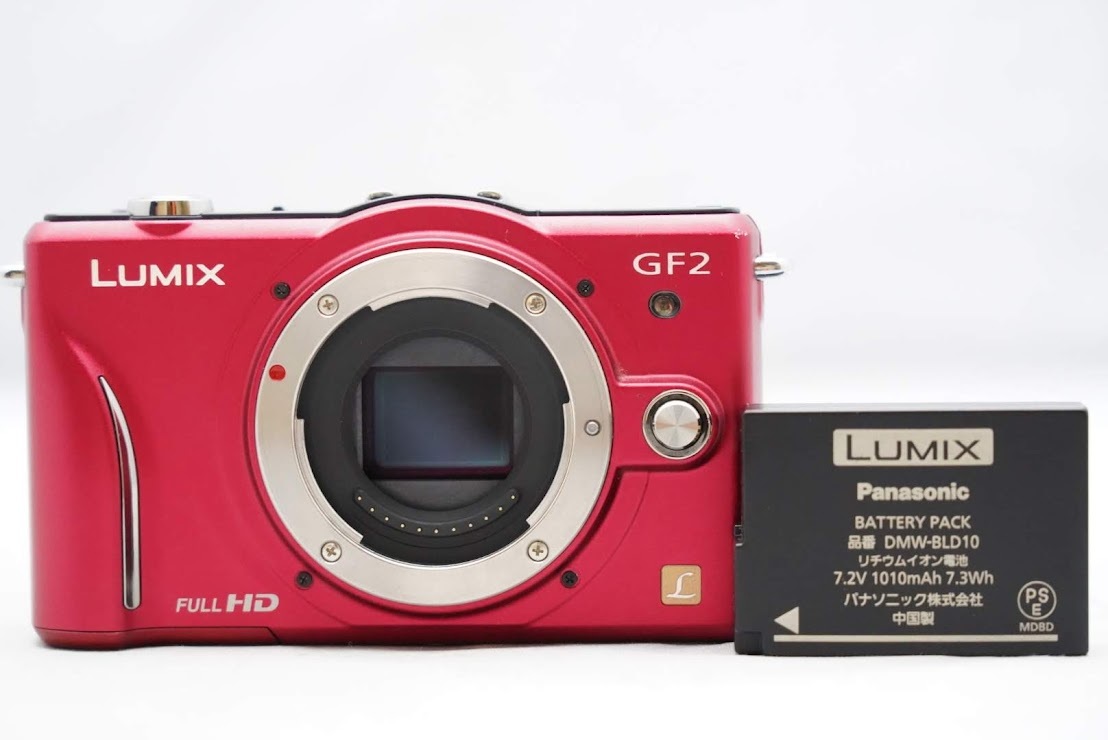 ☆バッテリーチャージャー欠品☆ パナソニック DMC GF2 ボディ　Panasonic DMC GF2 Body　液晶難あり　ミラーレスカメラ お見逃しなく_画像1