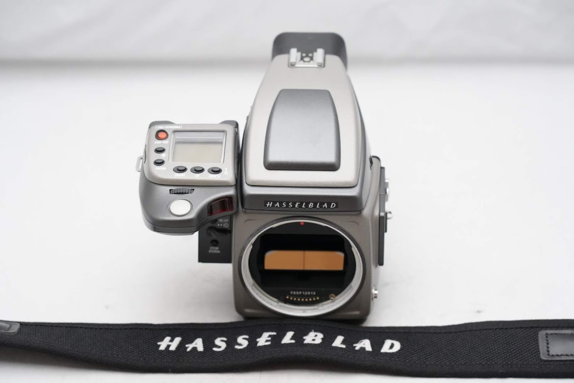 ☆現状品☆ ハッセルブラッド Hasselbrad　H1 ボディ　HV90ｘ ファインダー ストラップ 超希少中判カメラ おススメの1品 お見逃しなく_画像1