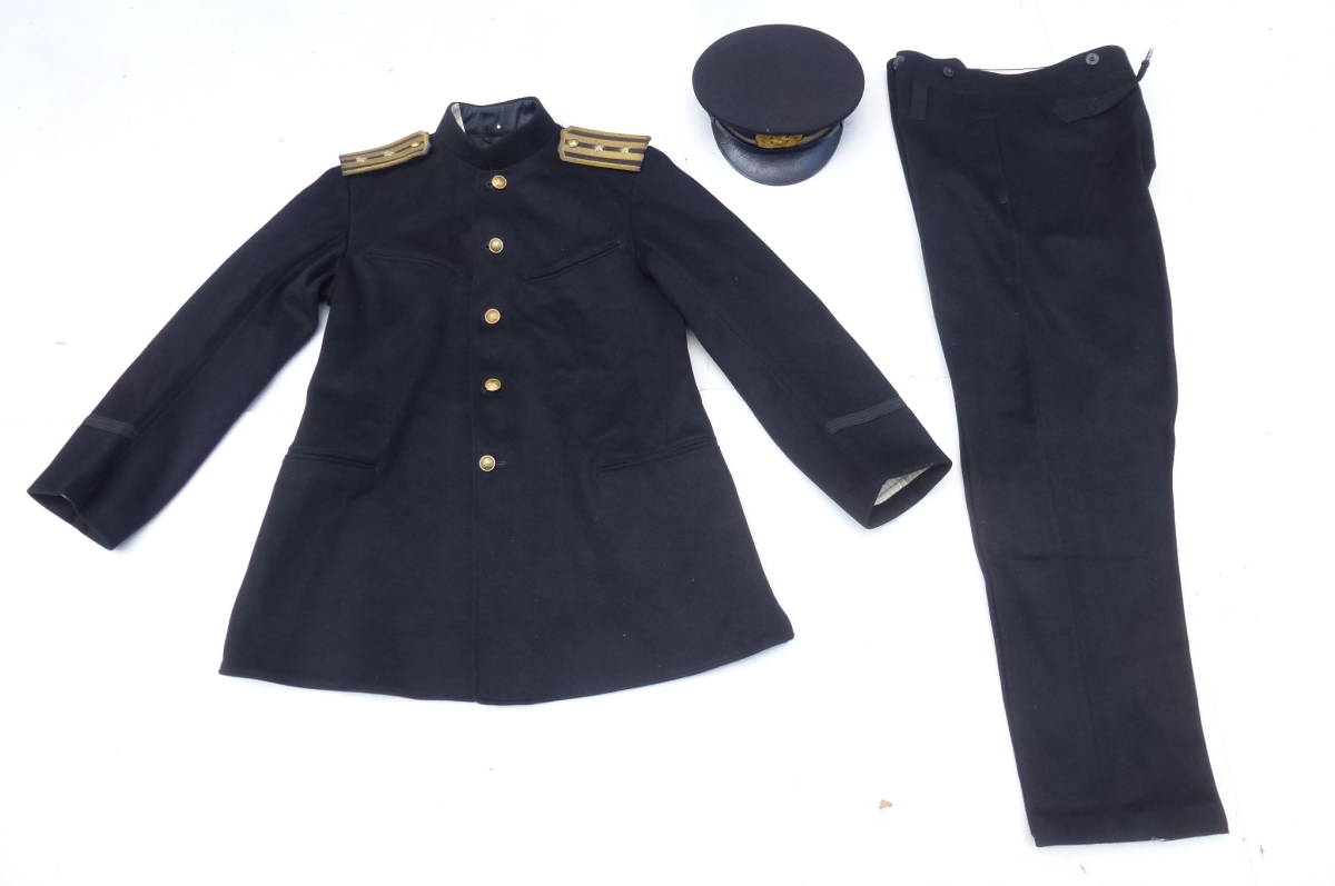 Yahoo!オークション - 希少品 警察官制服 冬用 縦襟式 昭和六年 Yahoo!オークション - 希少品 警察官制服 冬用 縦襟式 昭和六年