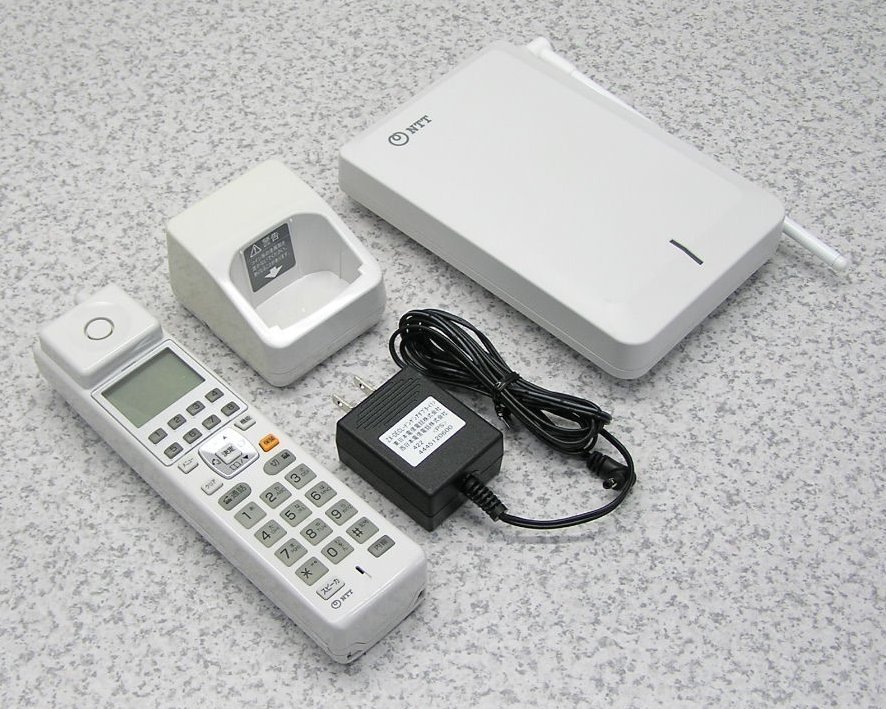 ■NTT SmartNetcommunity αZX コードレス電話機 ZX-DECL-PS-(1)(W)+ZX-DECL-CS-(1)(W) 2021年製 動作良好!
