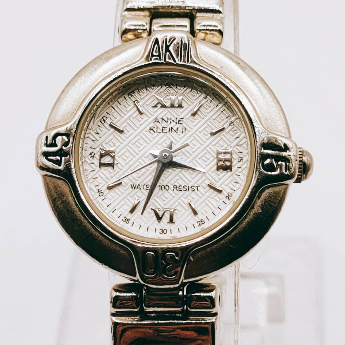 #20 ANNE KLEIN 2 アンクライン 腕時計 アナログ 3針 白文字盤 シルバー基調 時計 とけい トケイ アクセサリー