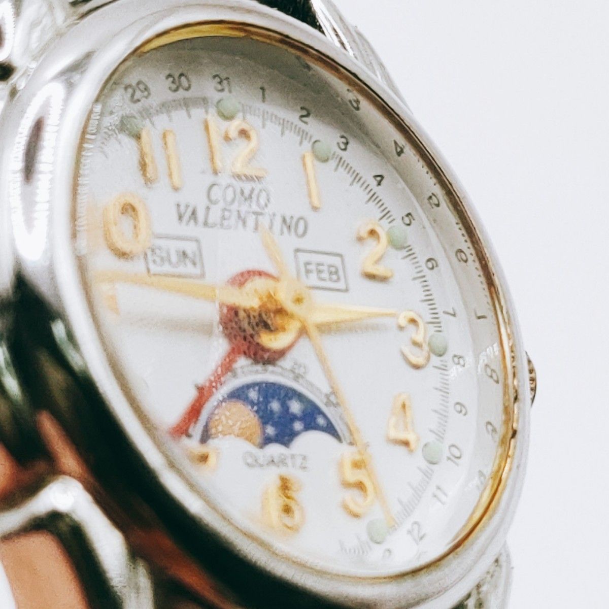 【最終値下げ】#124 como valentino コモバレンティノ 腕時計 ムーンフェイス アナログ 3針 白文字盤 