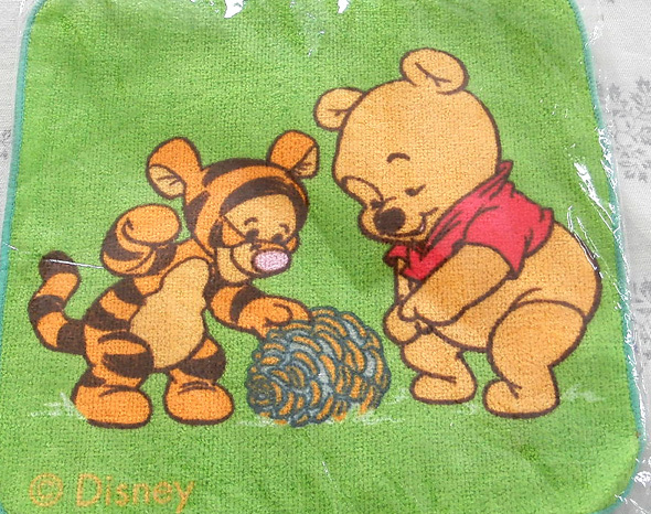  Winnie The Pooh towel J-TEX handkerchie Tiger Winny The Pooh green green goods baby unused 