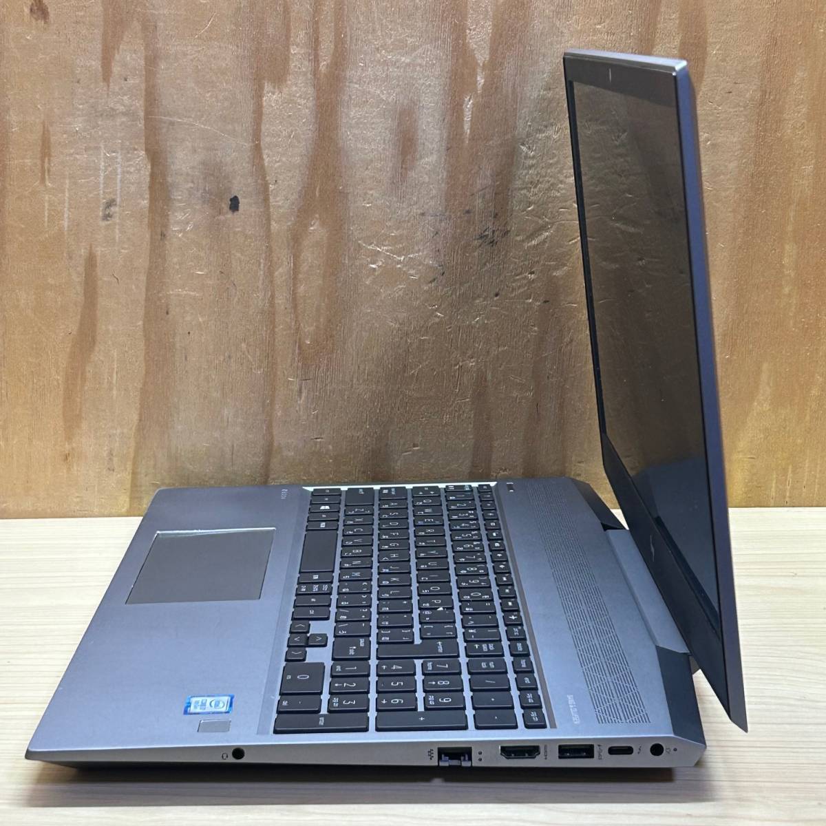 NVIDIA◆ZBook 15v G5◆Core i7-9750H◆メモリ4GB◆SSD512GB◆FHD_画像4