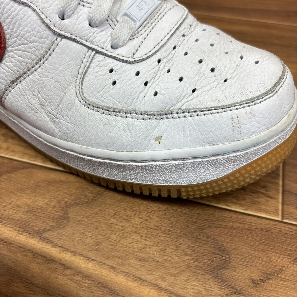 D-24 NIKE ナイキ AIRFORCE1 エアフォース カジュアルスニーカー ローカットスニーカー ウォーキングスニーカー ホワイト メンズ 26.5cm_画像9