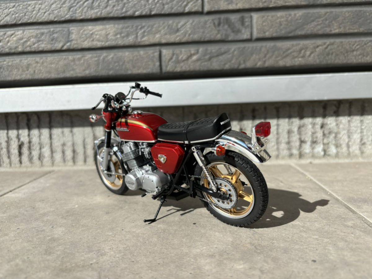 アオシマ製 1/12 ホンダ・ドリーム CB750FOUR 完成品!!K0(K アオシマ製 1/12 ホンダ・ドリーム CB750FOUR 完成品!!K0(K