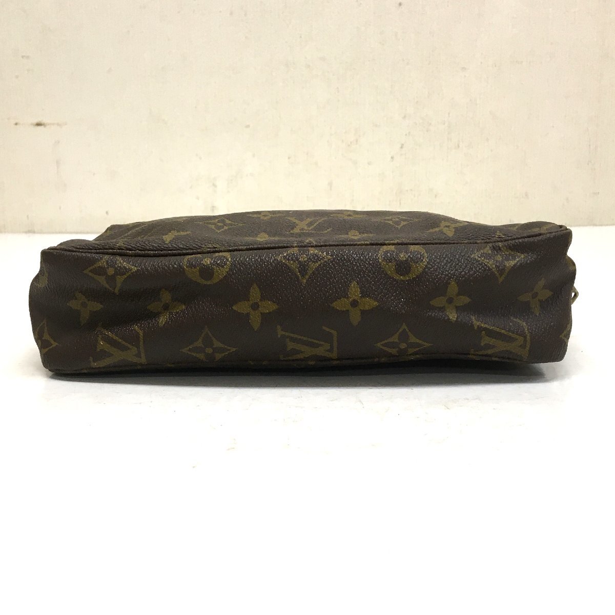 LouisVuitton/ポーチ/セカンドバッグ/トゥルーストワレット/モノグラム/コスメ入れ/小物入れ/ユニセックス/ルイヴィトン/CB3_画像5