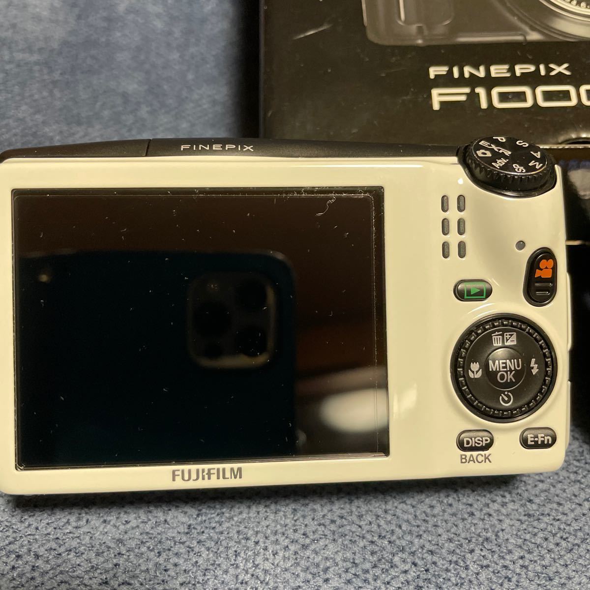 富士フイルム　FINEPIX F1000EXR コンパクトデジタルカメラ_画像5