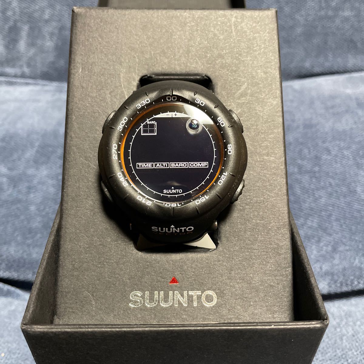 SUUNTO VECTOR　スント　MOUNTAIN WATCH 腕時計_画像2