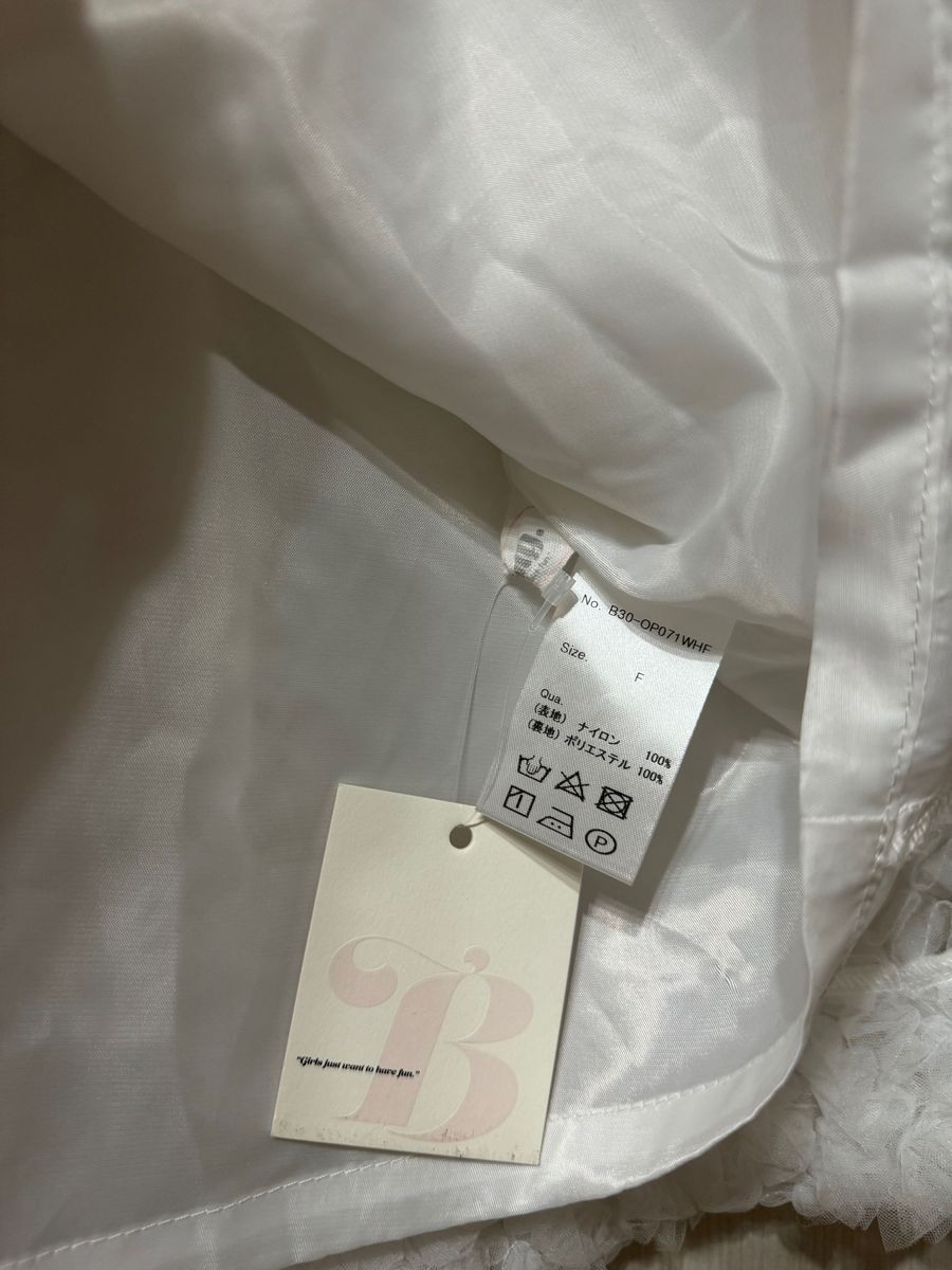 bibiy NOELLE SHEER DRESS|Yahoo!フリマ(旧PayPayフリマ) bibiy NOELLE SHEER DRESS|Yahoo!フリマ(旧PayPayフリマ)