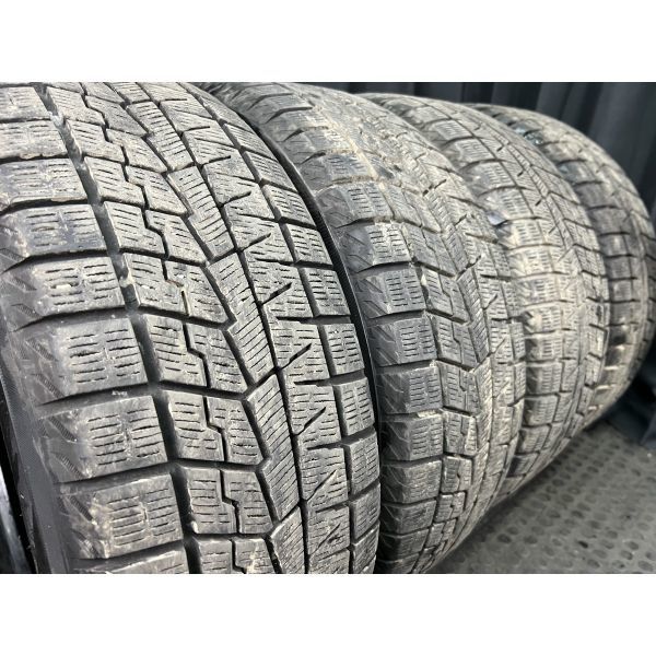 ヨコハマ ice GUARD iG70 205/55R16 4本SET◇2022年製7~8分山スタッドレスタイヤ◇中古 特筆すべき損傷なし◇アイシス レガシィ等に_画像1