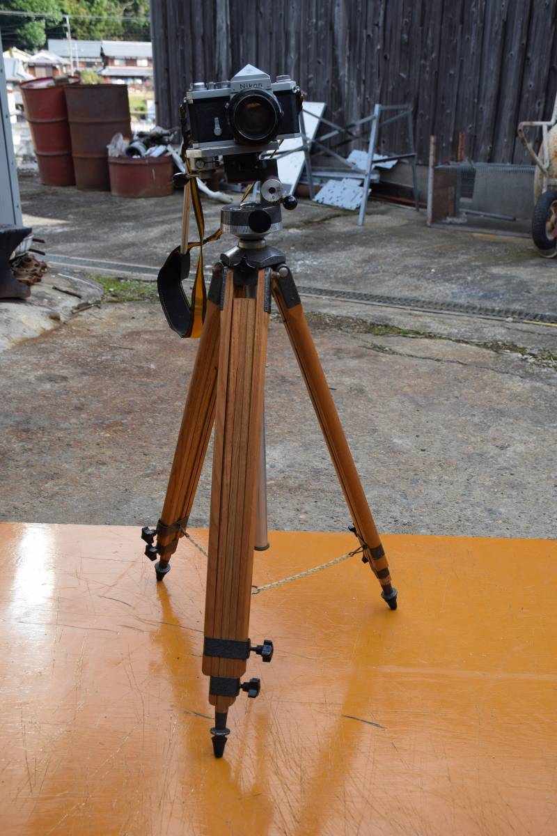 ドイツ製 木製三脚 カメラ用 81～155cm_【参考画像】商品にカメラは含まれません。