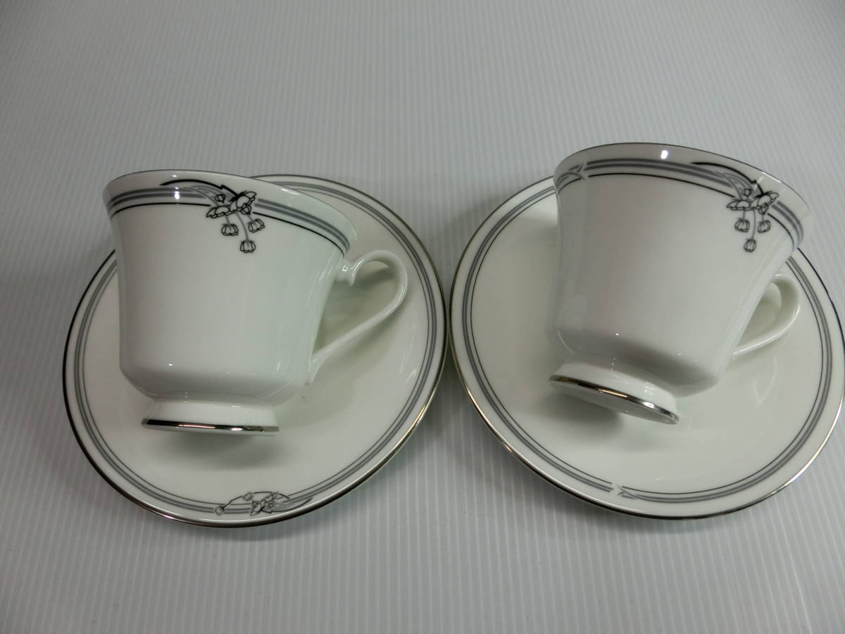 ROYAL DOULTON ロイヤルドルトン カップ&ソーサー 2客 アンダンテ 銀縁 (ゆうパック80)_画像3