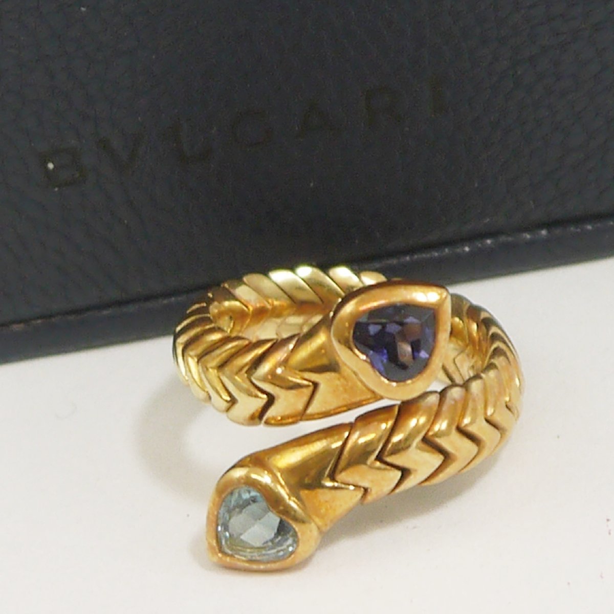 ★USED品 BVLGARI【ブルガリ トゥボガス 750刻印 K18 12.3g スネーク リング ハートモチーフ 11～12号】_画像1