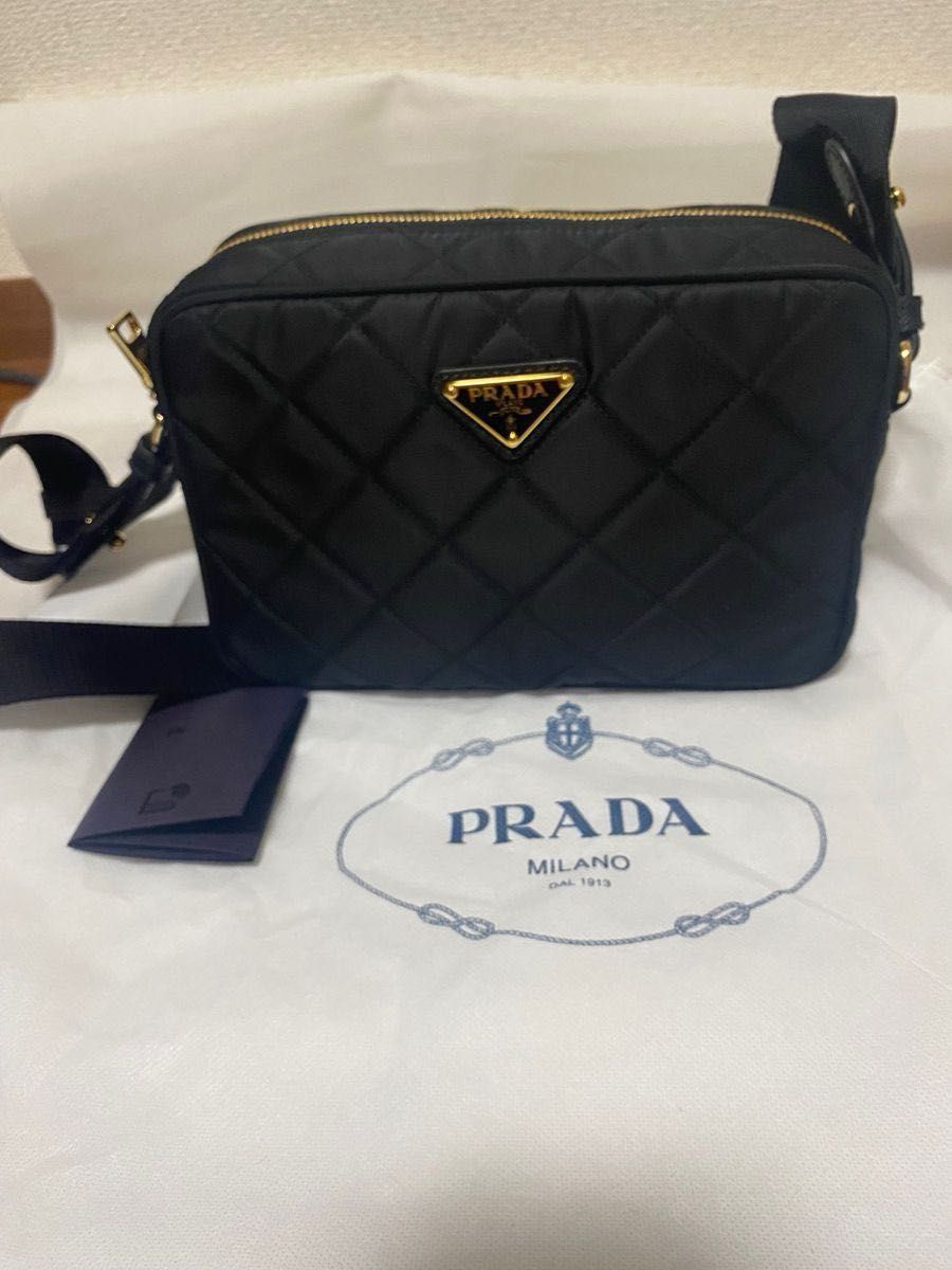 【新品未使用】PRADA ショルダーバッグ プラダ 三角ロゴプレート