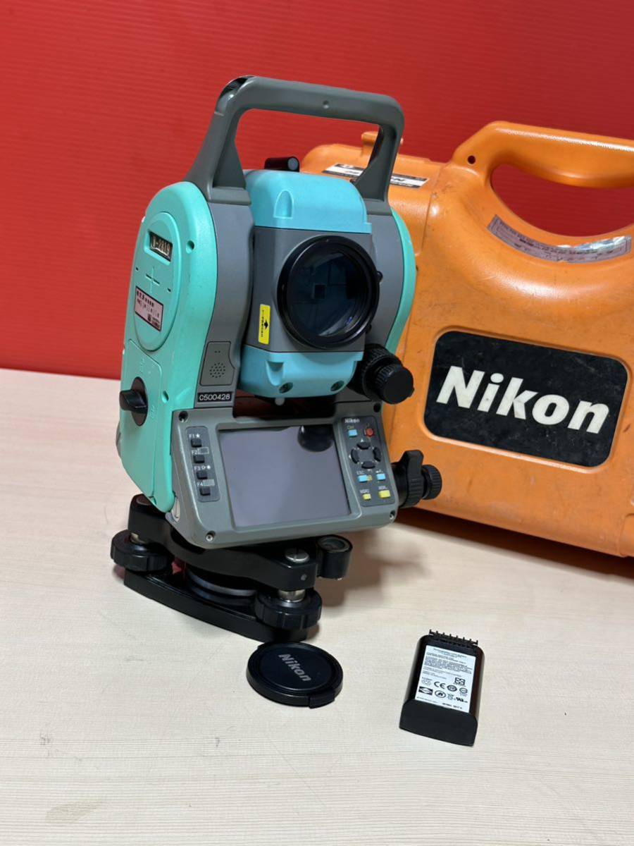 Nikon Nivo 2.HL ノンプリズムトータルステーション W-2819 // 測量機器 // バッテリー無い　// 動作未確認//_画像2