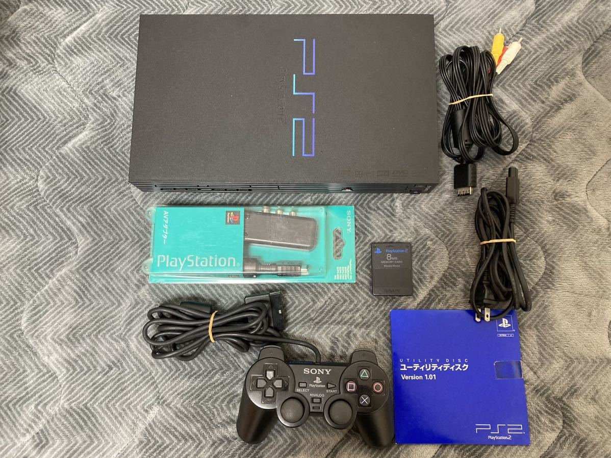 【送料無料】SONY Play Station 2 本体・ケーブル・コントローラー・メモリーカード　PS2_画像1