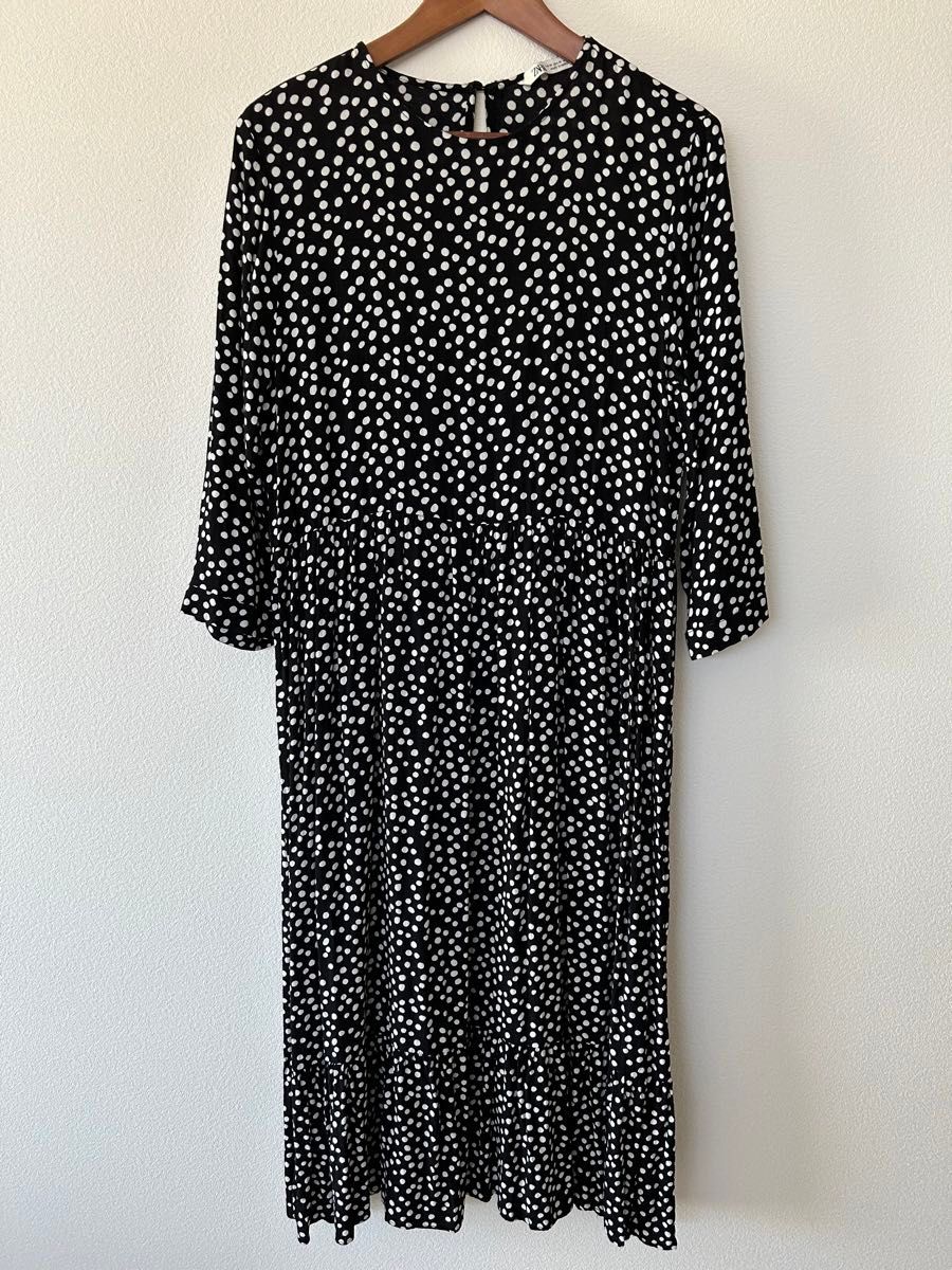ZARA】ワンピース 黒白ドット Mサイズ|Yahoo!フリマ(旧PayPay ZARA】ワンピース 黒白ドット Mサイズ|Yahoo!フリマ(旧PayPay