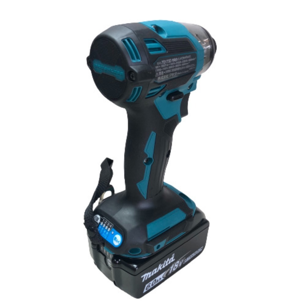 ◇◇ MAKITA マキタ 充電式インパクトドライバ 18ｖ 充電器・充電池２個・ケース付 TD173DRGX ブルー 未使用に近い_画像4