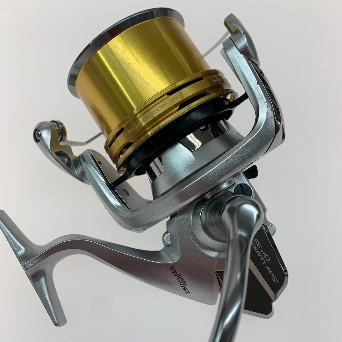 ●● SHIMANO シマノ スピニングリール サーフリーダーC14+35 目立った傷や汚れなし_画像3