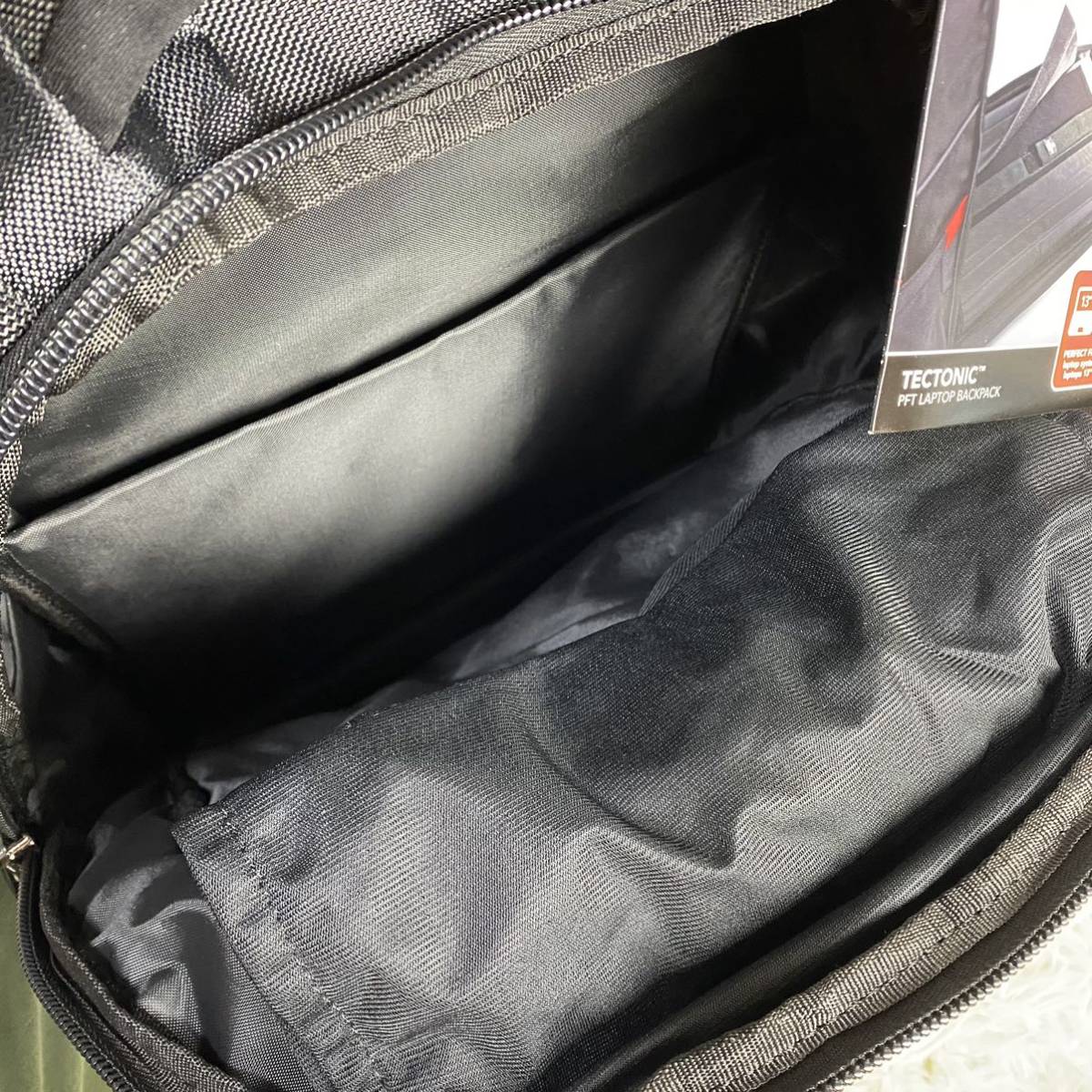 【美品/未使用】サムソナイト ビジネスリュック バックパック メンズ 黒×赤 ブラック レッド samsonite 通勤鞄 A4収納可の画像8
