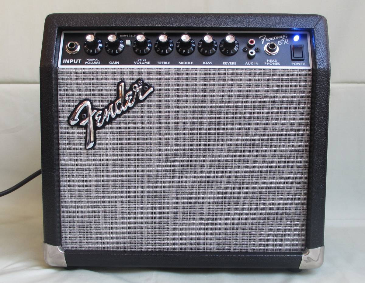 ☆Fender USA Frontman15R 【Blue LED】☆_画像3