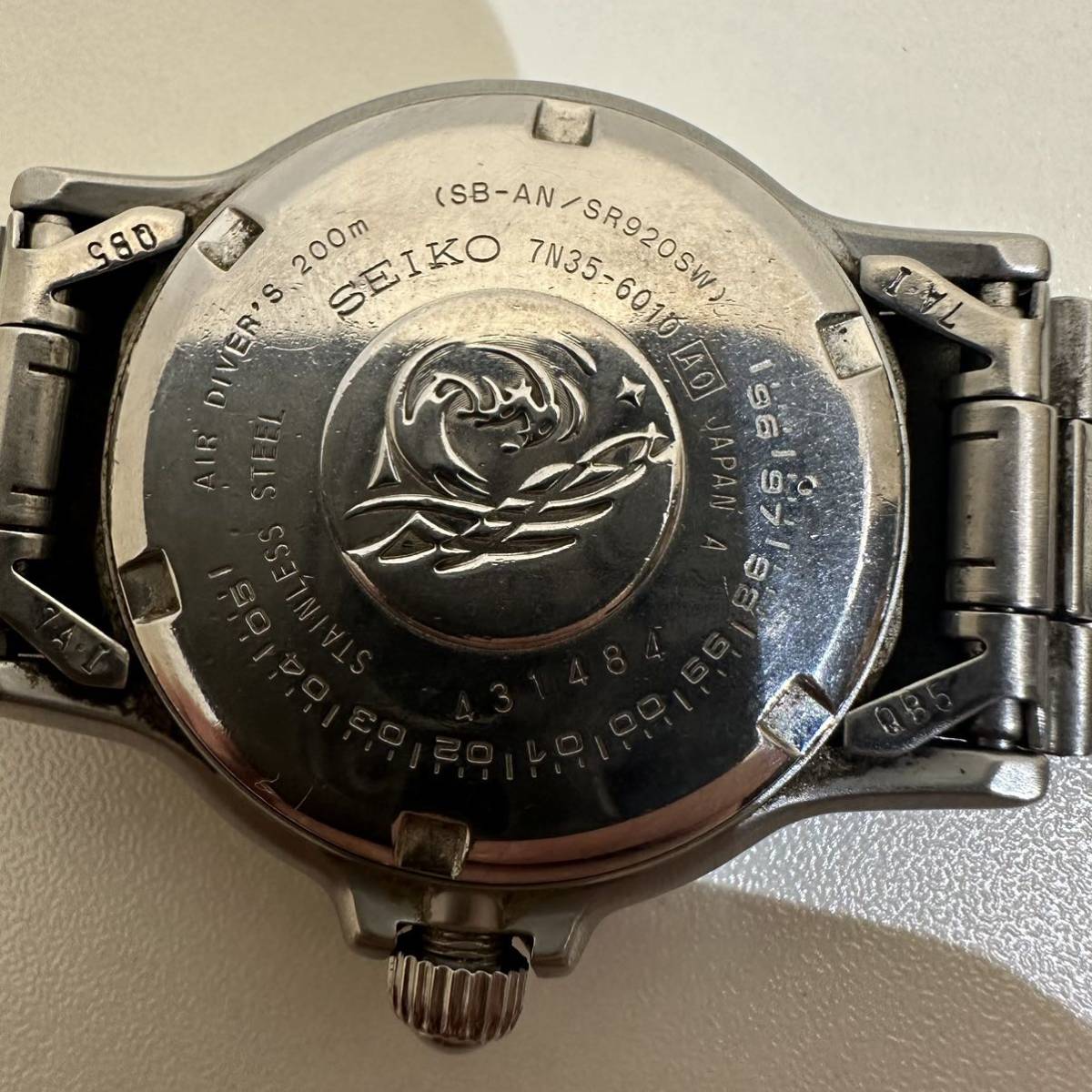 セイコー ダイバー スキューバ 200m 7N35-6010 431484 A0 SEIKO SCUBA デイト SS クォーツ グレー文字盤 メンズ　男性腕時計_画像3