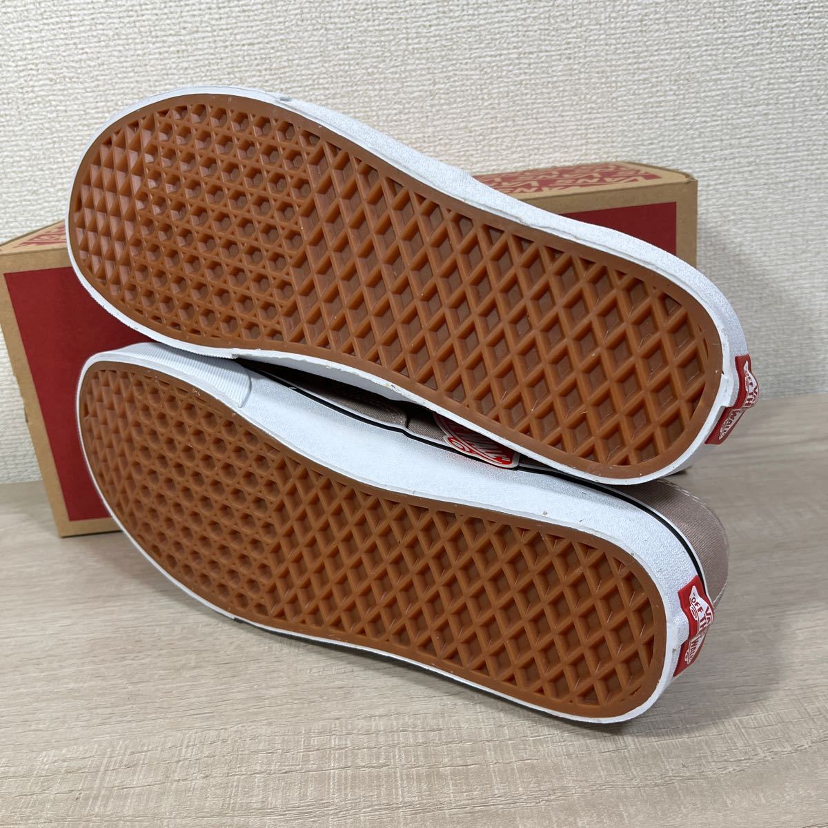 1円スタート売切り 新品未使用 VANS バンズ スニーカー AUTHENTIC オーセンティック 希少 シーズナルカラー 28cm USA企画 完売品 ERA SK8_画像7