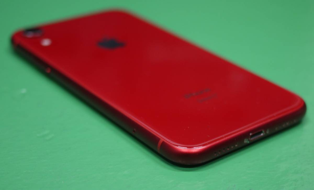 美品 Apple iPhone XR 64GB A2106 MT062J/A PRODUCT RED SIMロックなし バッテリ84% 6.1インチ スマートフォン_画像9