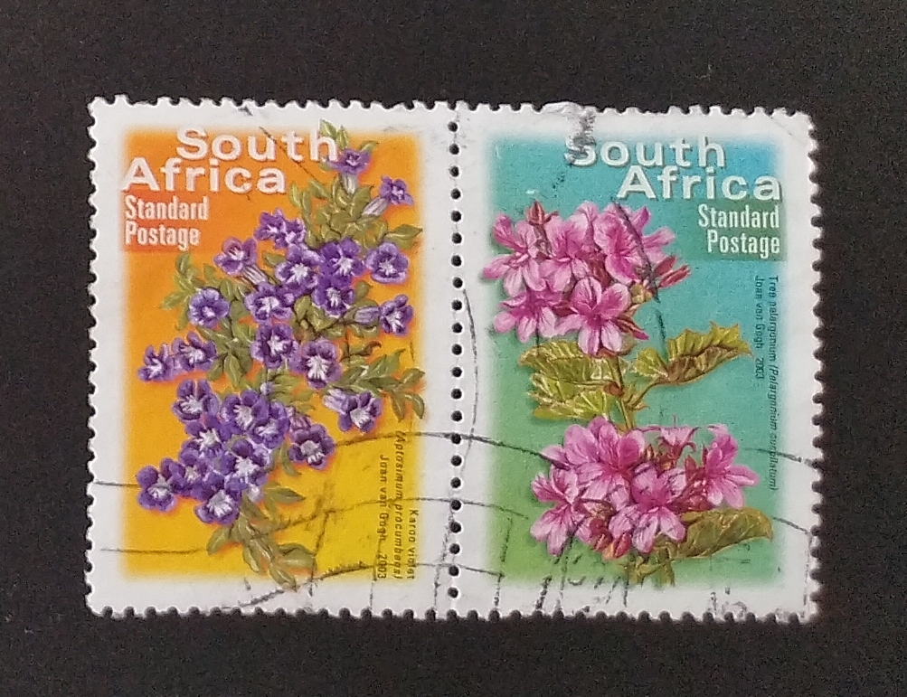 南アフリカの花の切手　2種 2000-11-01 シリーズ　Definitives Flora and Fauna _画像1