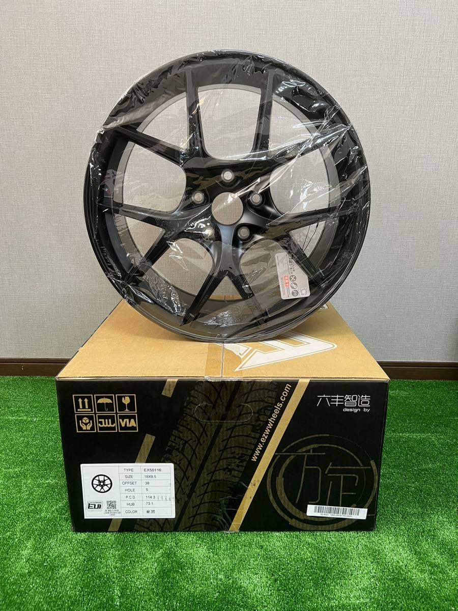 NA-7 SALE期間限定値引き　送料無料【新品未使用】アルミホイール4本セット　EZWWHEELS 18×8.5J 114.3/5H ET38 ランサーエボリューション_画像1