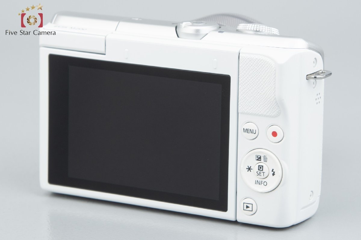 １円出品 Canon キヤノン EOS M200 ダブルズームキット ホワイト 元箱付き【オークション開催中】_画像3