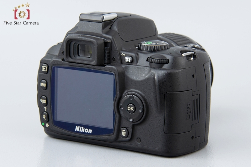 【中古】Nikon ニコン D40X + AF-S DX NIKKOR 18-55mm f/3.5-5.6 G II ED シャッター回数僅少_画像3