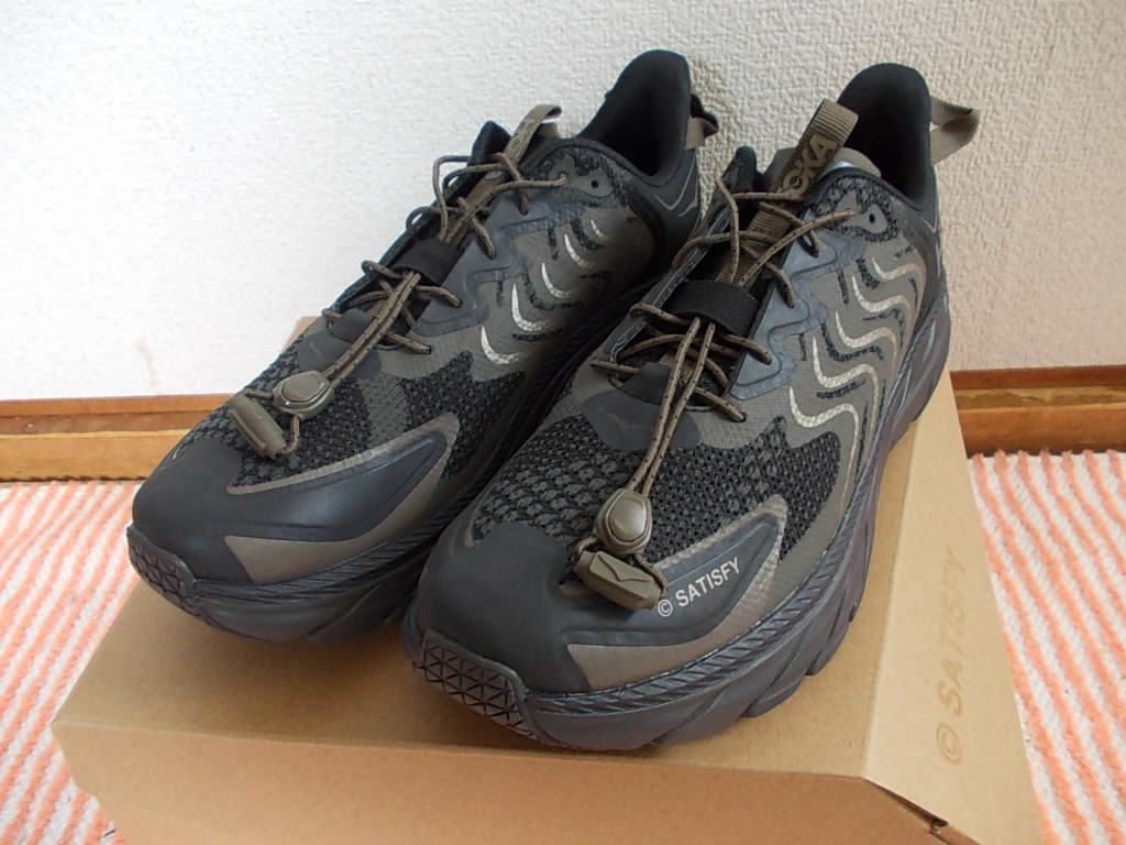 新品 未使用　Satisfy×HOKA 　CLIFTON LS　HOKA ONE ONE　ホカオネオネ サティスファイ クリフトン コラボ　 Forged Iron/Black_画像2