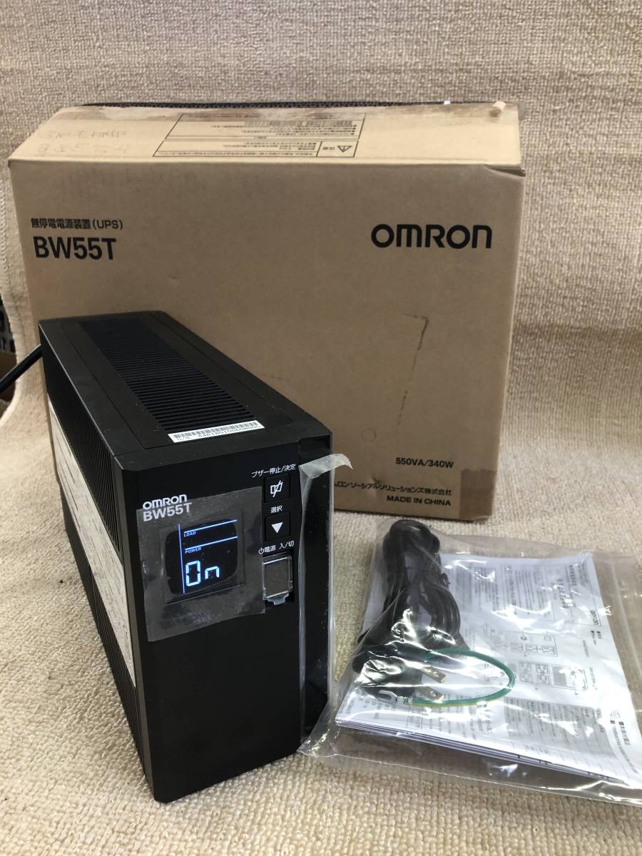 通電確認済 K-061 オムロン OMRON 無停電電源装置 UPS バッテリー寿命 常時商用給電 BW55T 正弦波出力 550VA/340W_画像1