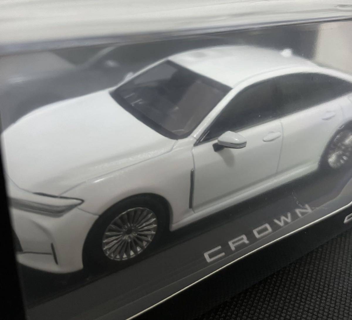 値下げ中】TOYOTAクラウン1/30スケールミニカープレシャス 値下げ中】TOYOTAクラウン1/30スケールミニカープレシャス