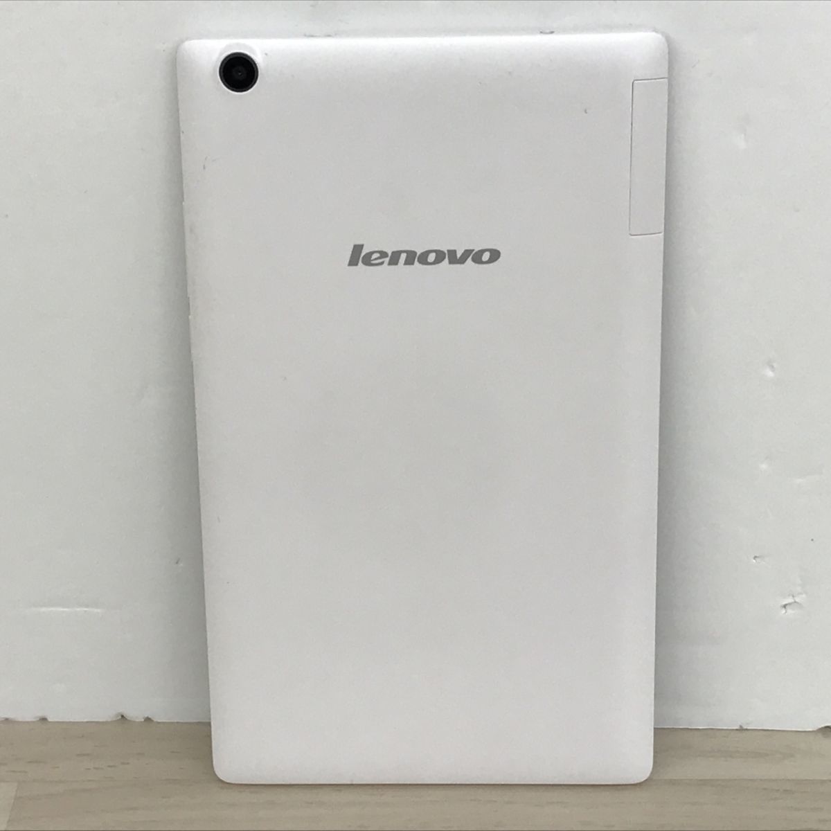 送料185円 SoftBank Lenovo Tab2 501LV タブレット[C0754]_画像2