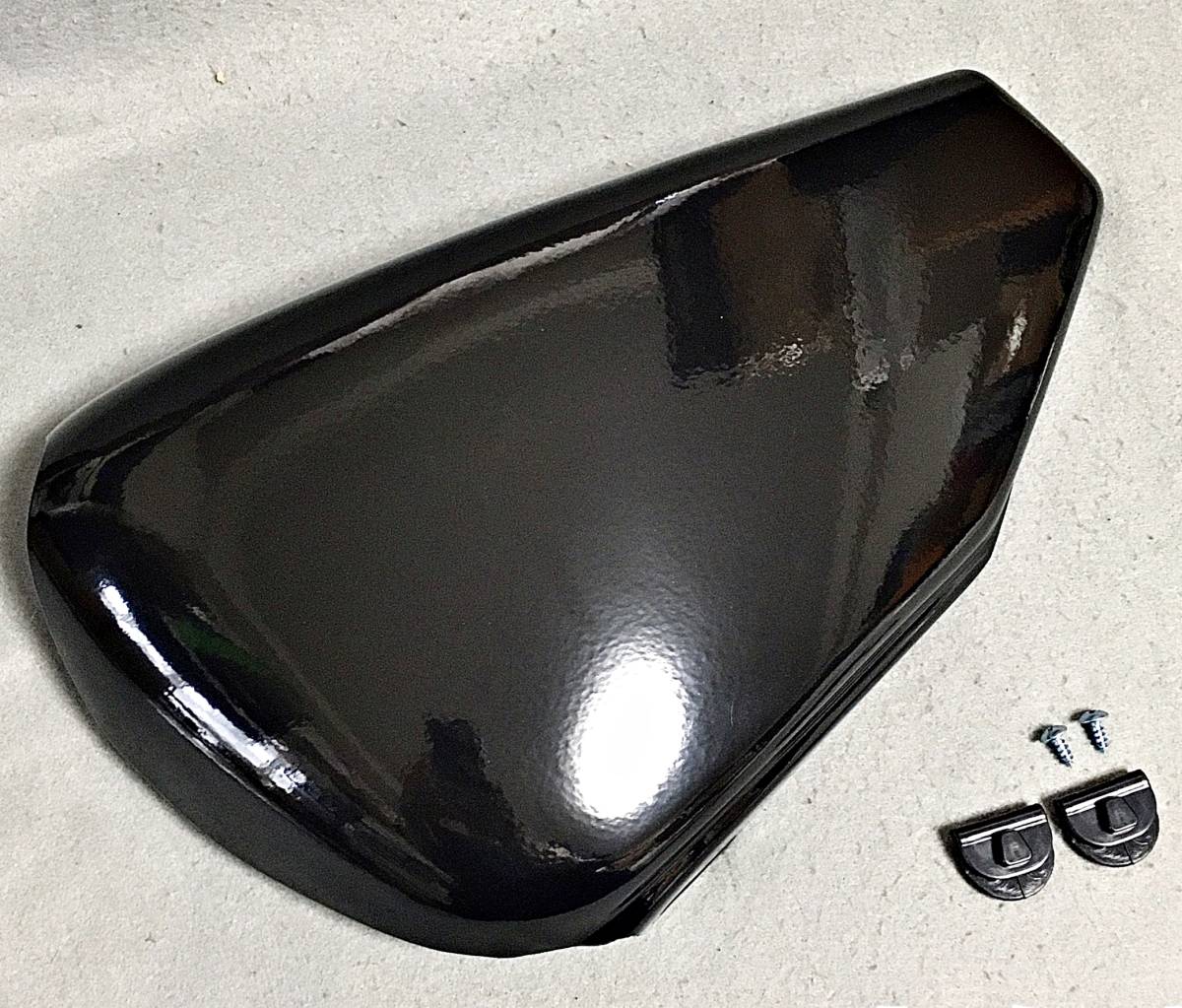 HARLEY SPORTSTER 2004-2013 Harley sport Star battery side cover gloss equipped black fairing iron XL 883 1200