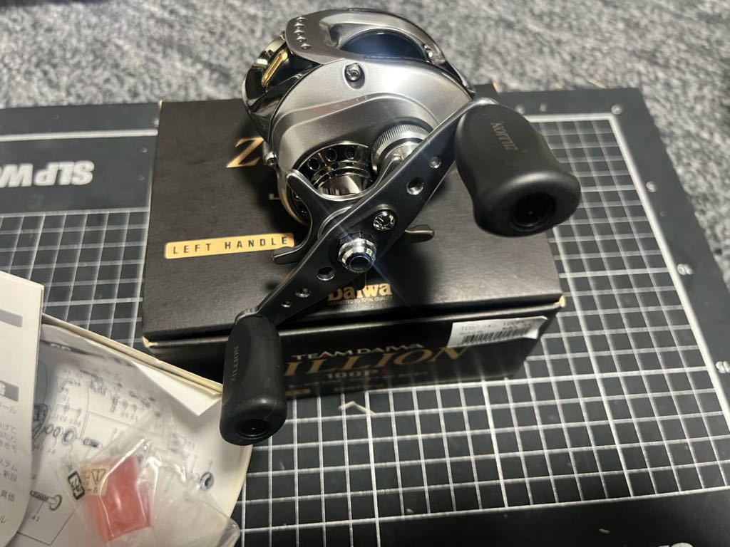 希少未使用　TDジリオン 100PL CC HLC SLP メガバス　DAIWA ダイワ デプス　IS_画像2