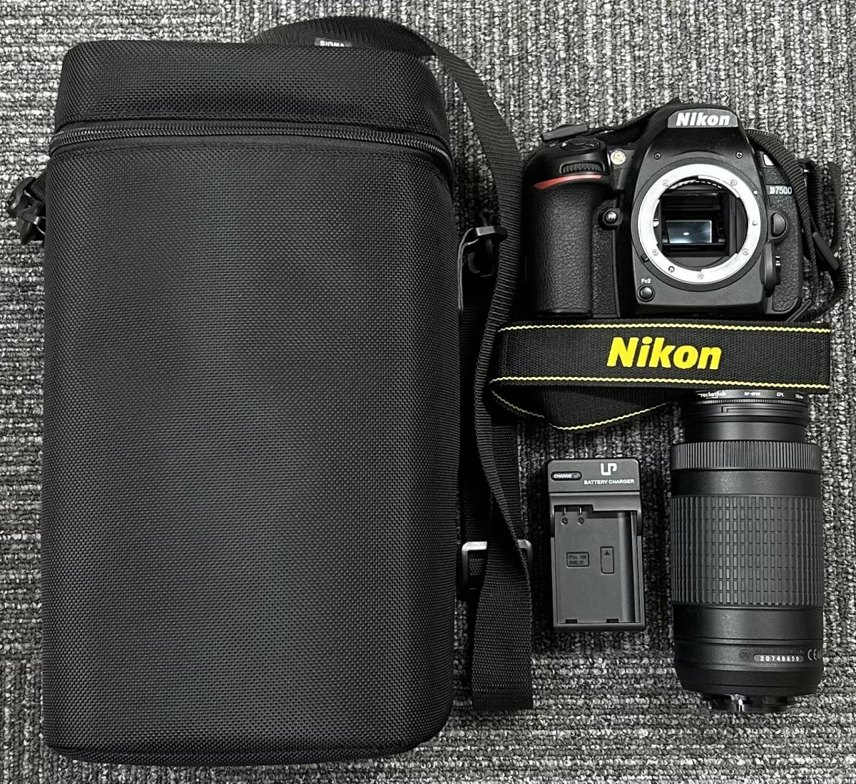 Nikon　ニコン　カメラ　レンズ　D7500　Nikon AF-P DX NIKKOR 70-300mm 1:4.5-6.3G ED VR ∞-1.1mm/3.61ff 58　など　4点　おまとめ_画像1